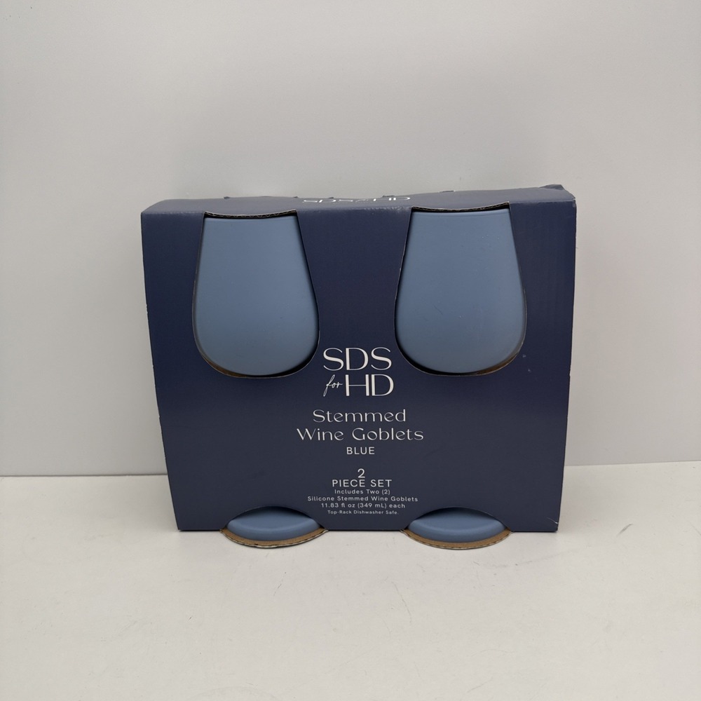 SDS Lot of 2 Stemmed Silicone Wine Goblets Unbreakable Blue New Boating Pool